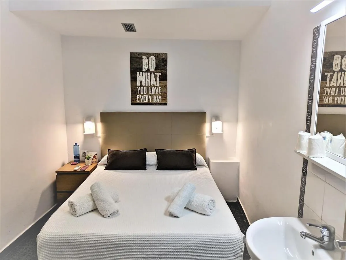 Hostal Alogar Barcelone Maison d'hôtes