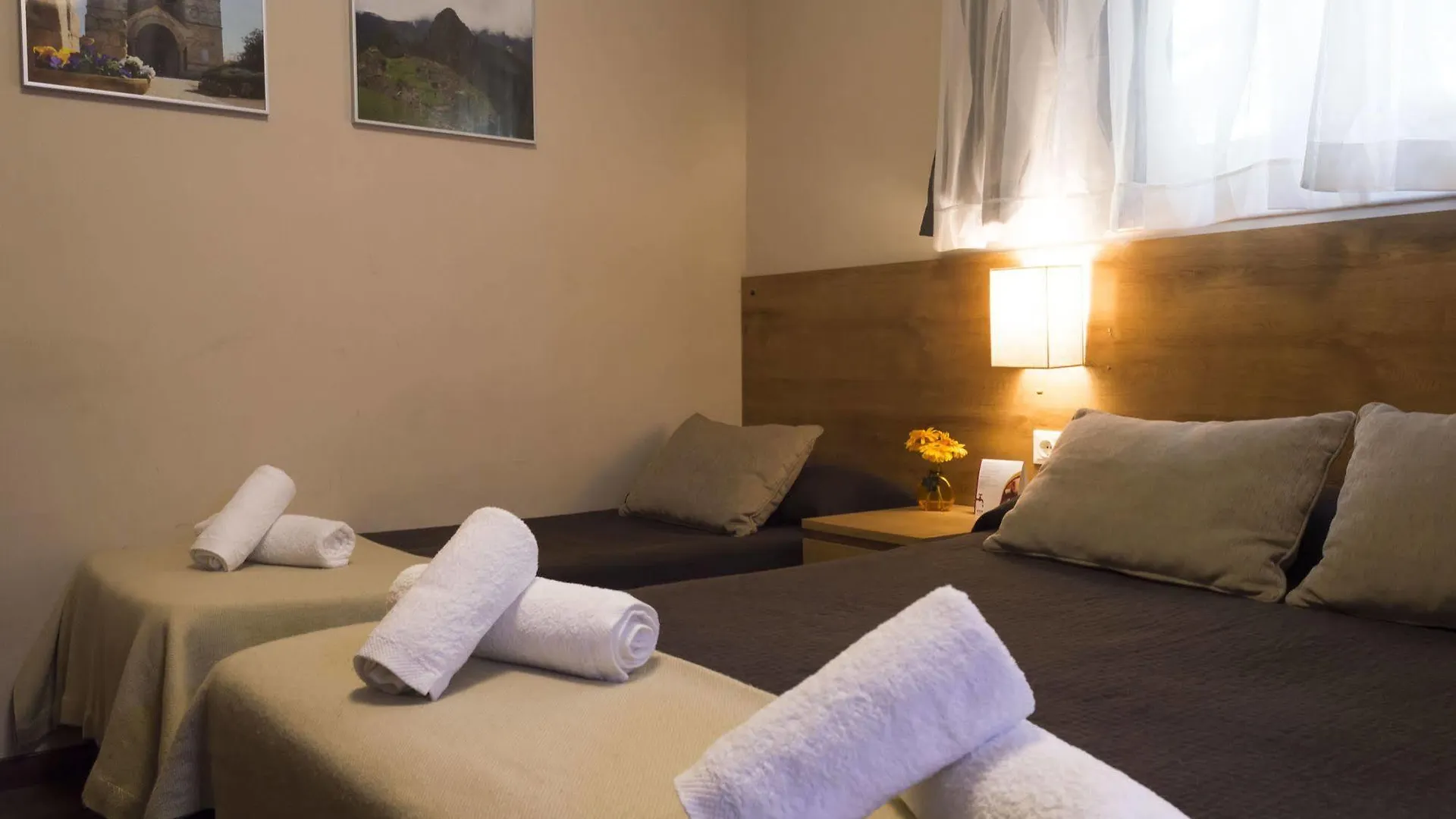 Hostal Alogar Barcelone 2*,