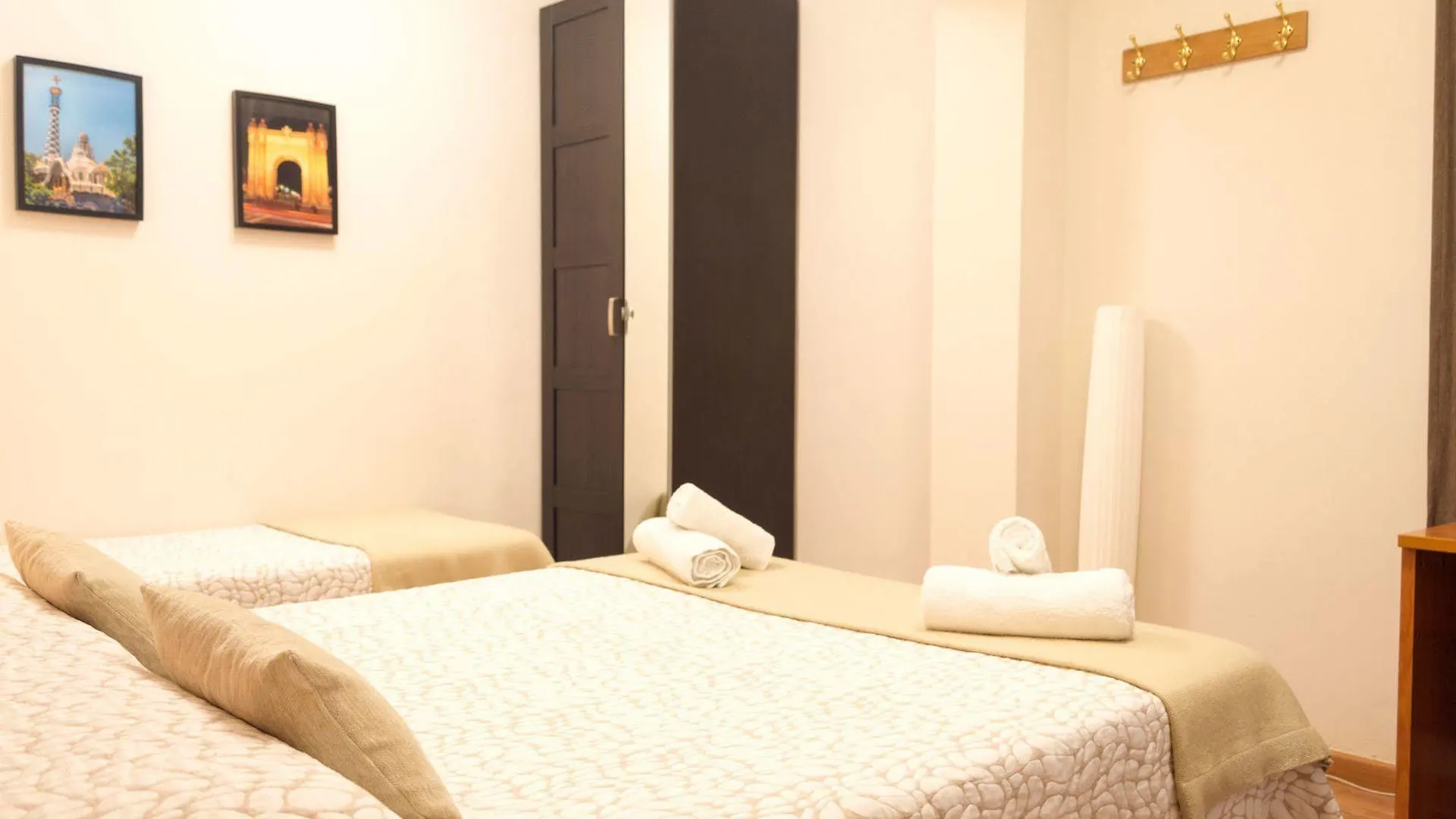 Hostal Alogar Barcelone Maison d'hôtes